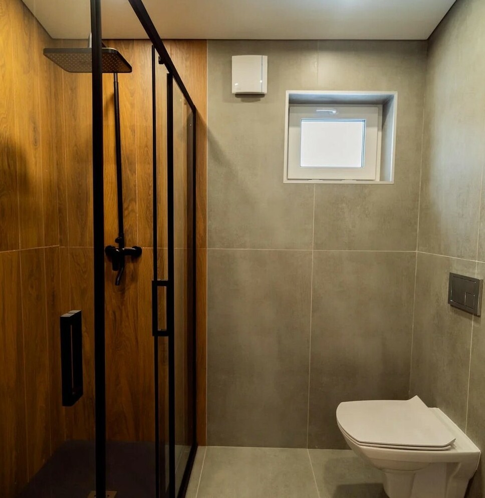 Душевая кабина модульного дома